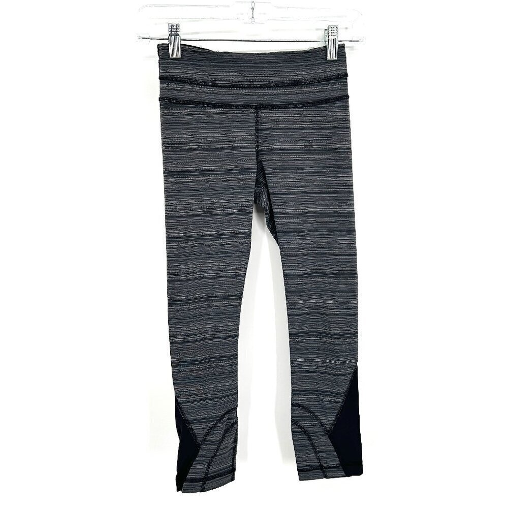 LULULEMON Heather Gray Inspire Crop II Workout Athletic Leggings Size 2